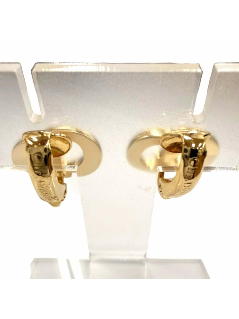 Dior Vintage CD Logo Earrings for Both Ears Gold - Picture 3 of 7
